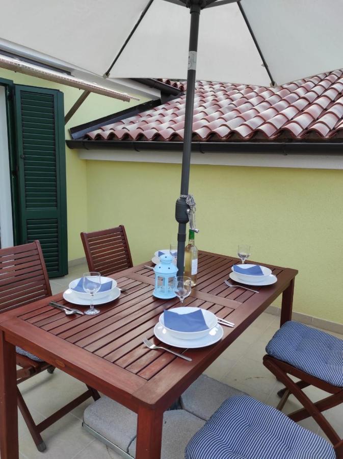 House Valun 42 Apartment Exterior photo